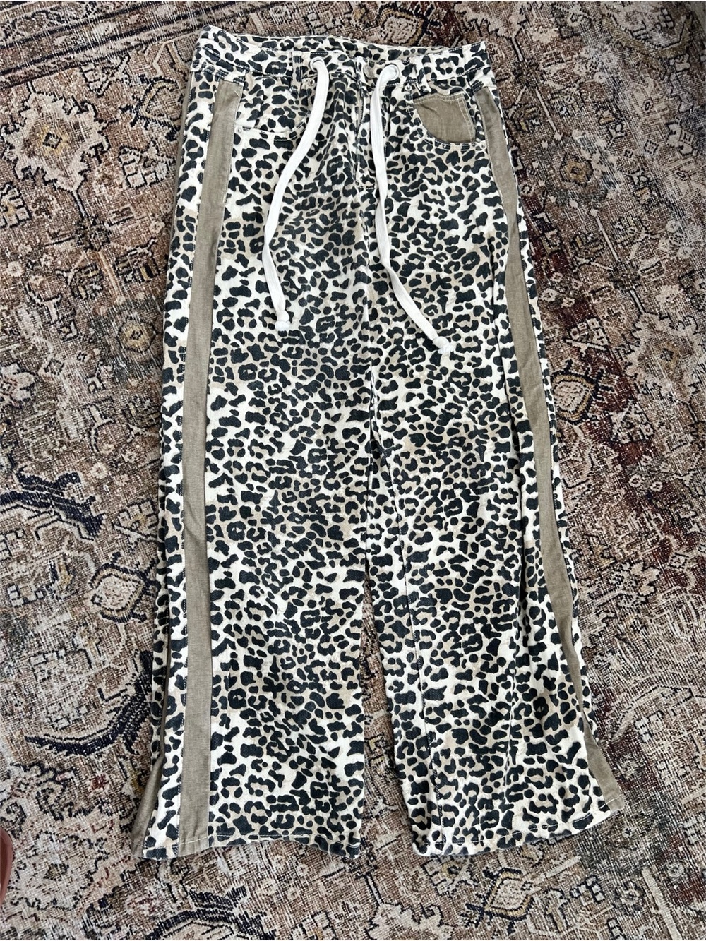 bohme Black and White Leopard Print Pull-On Jeans with Tan Side Stripes